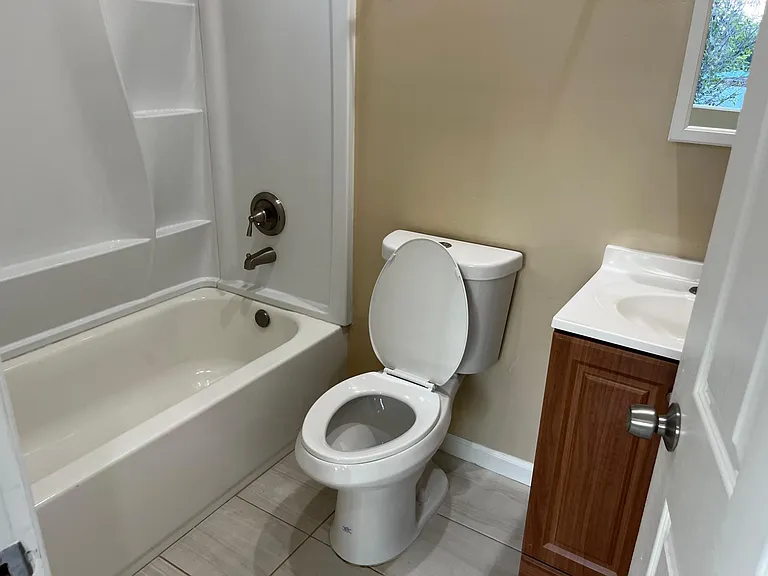 4932 Campanile Dr — Photo 11