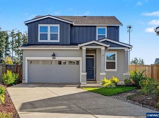 5633 Earth Pl NE, Salem, OR 97305