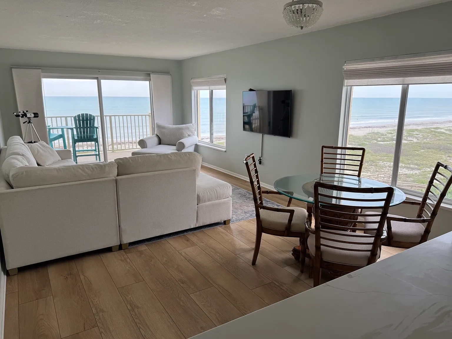299 N Atlantic Ave — Photo 2
