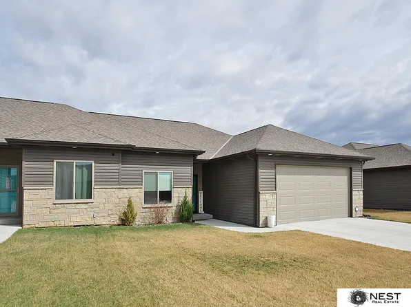 3750 Twin Creek Rd, Lincoln, NE 68516