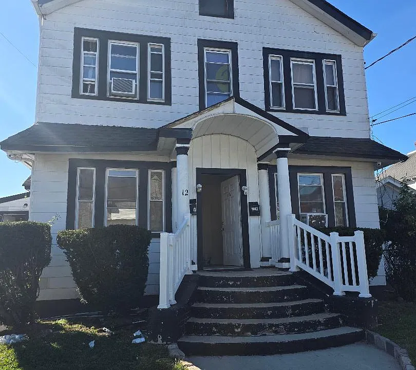 12 Jefferson Pl