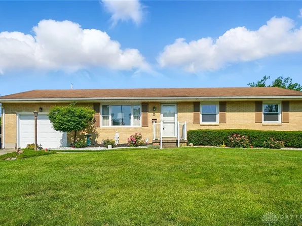 5 Mary Jane Dr, Hamilton, OH 45013