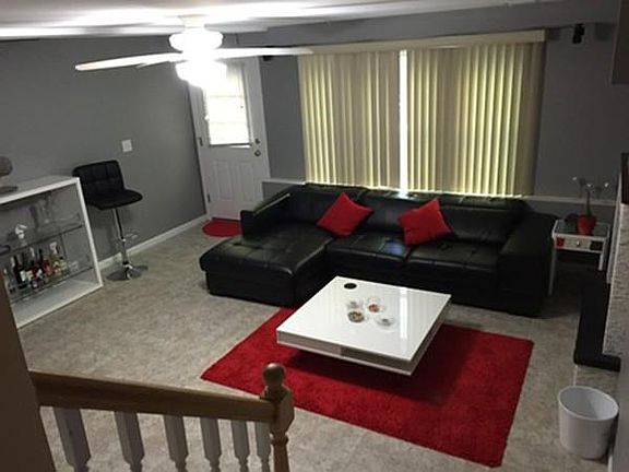 3rd image of 615 Revere Beach Pkwy #615