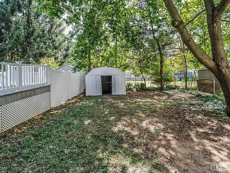 9 Macarthur Dr — Photo 10