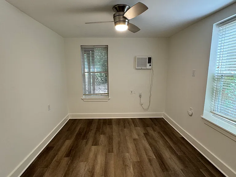 4278 Oxford Ave #2 — Photo 6