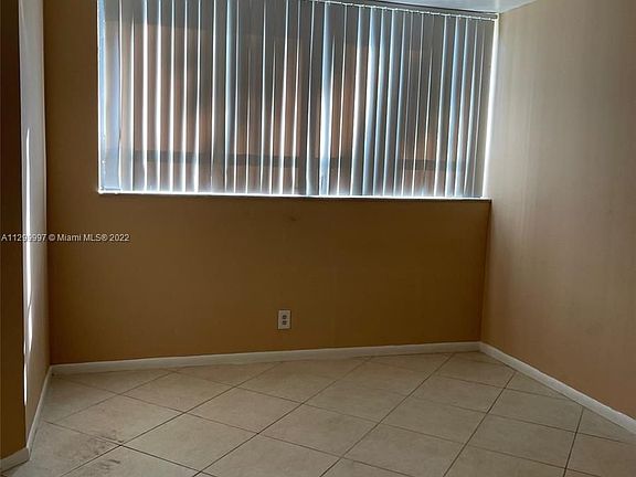 3rd image of 1850 N Congress Ave APT 209
