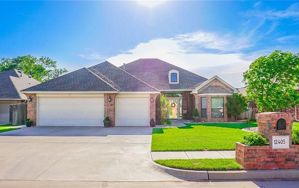 1st image of 12405 Gaylon Cir