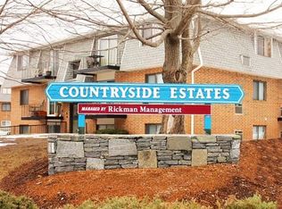 176 Maple Ave APT 2-27, Rutland, MA 01543