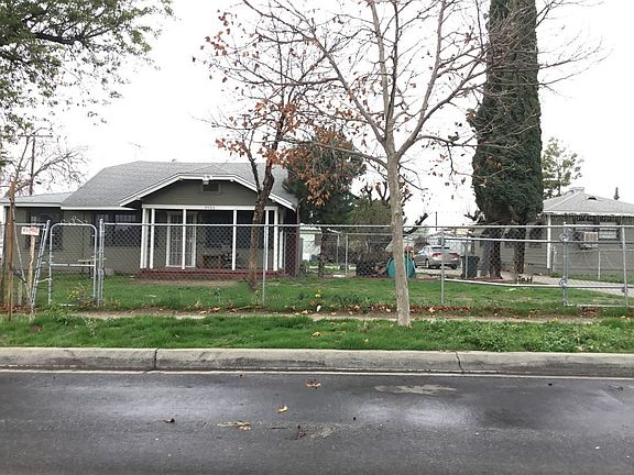 2nd image of 9088 Date St