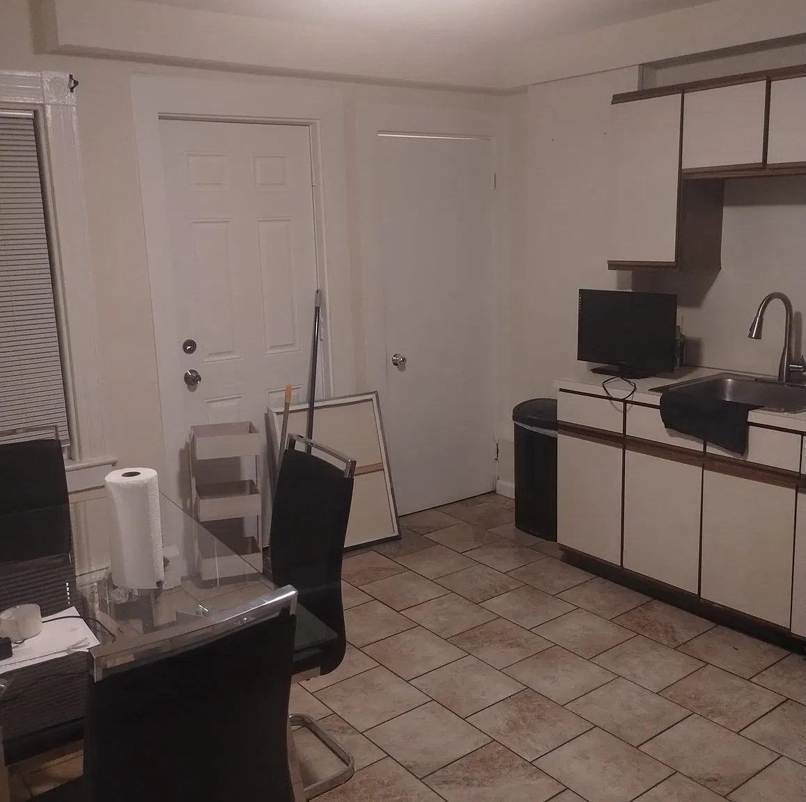 1 bed, 1.0 bath, 600 sqft, $2,000 — Photo 2