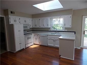 2nd image of 9721 Betsy Ross Ct
