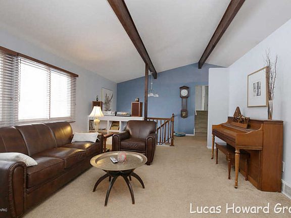 5th image of 5061 Marwood Ct SE