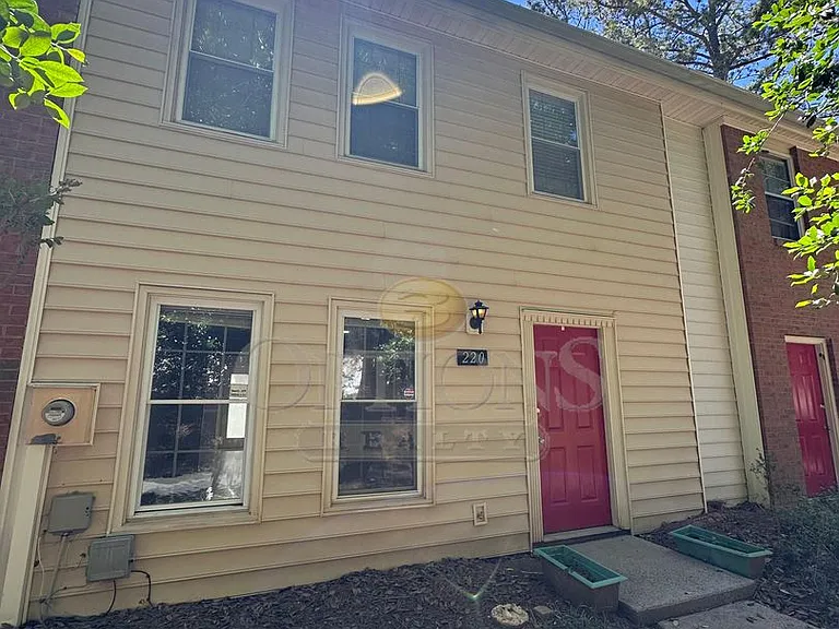 220 Chads Ford Way #220 — Photo 2