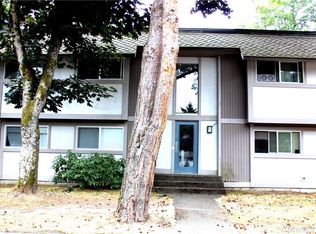 32142 46th Pl SW APT M6, Federal Way, WA 98023