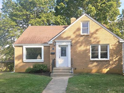 215 Robert Ave, Rockford, IL, 61107