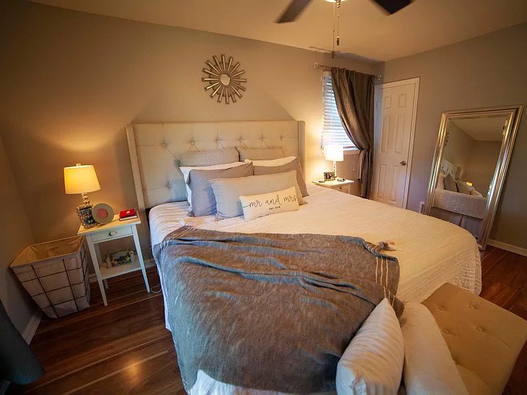 630 Country Ln #2 — Photo 3