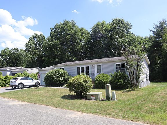 2nd image of 124 Millers River Dr