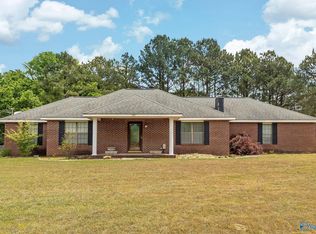1985 New Center Rd, Somerville, AL 35670