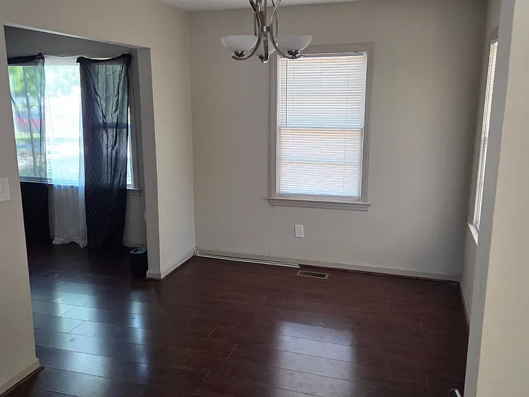 116 Beatrice Dr — Photo 5