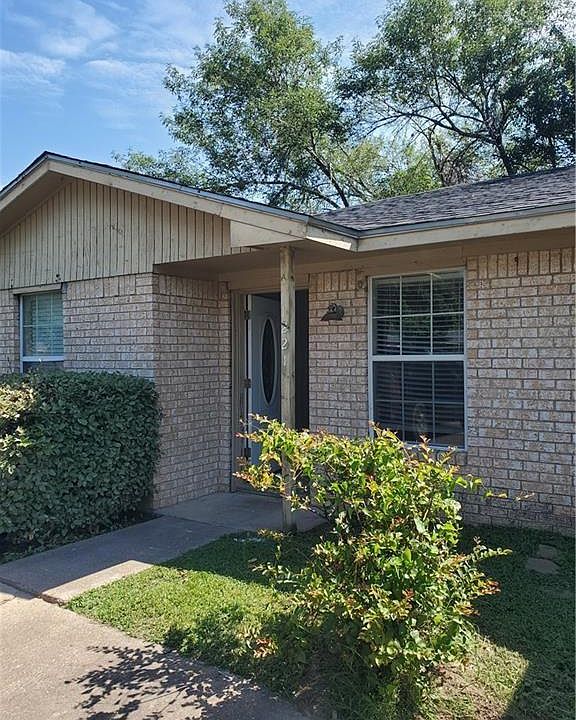 1st image of 1221 Georgia St