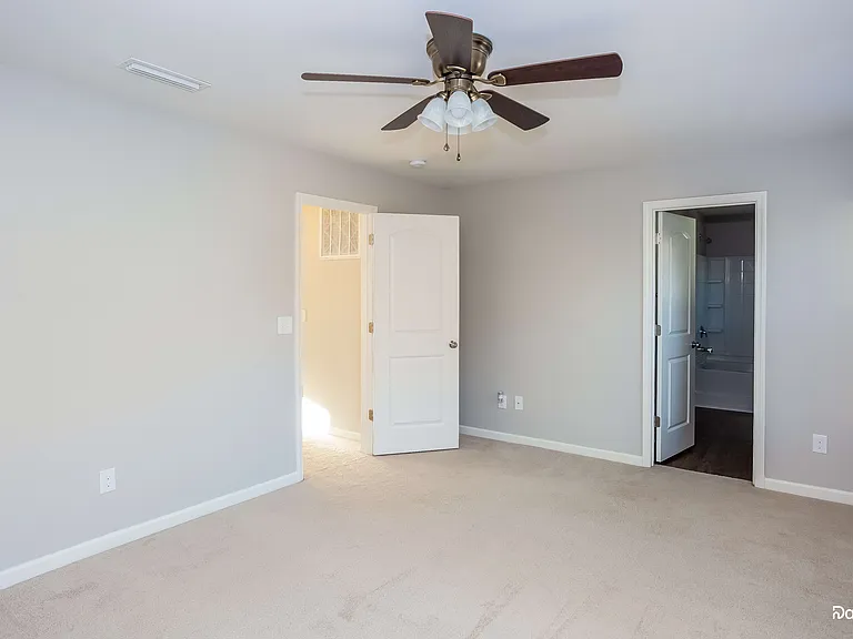 1072 Ramsgate Dr SW — Photo 11