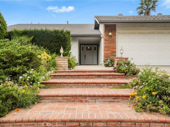 11355 Pala Mesa Dr, Porter Ranch, CA 91326