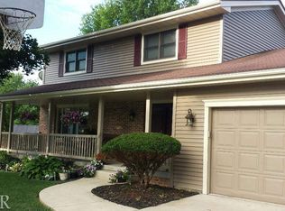 319 Raleigh Ct, Normal, IL 61761