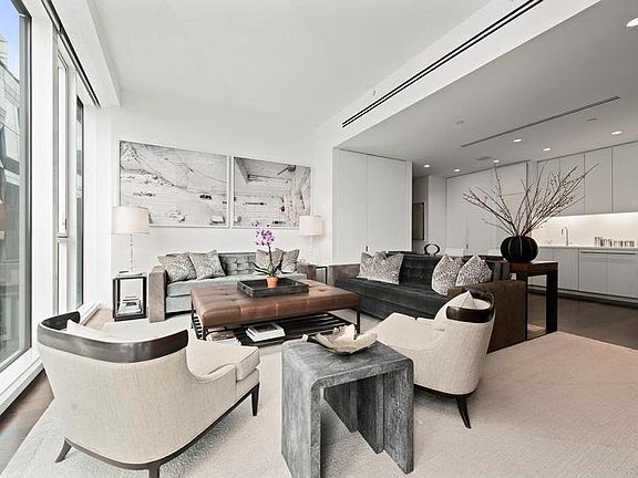 2nd image of 165 Charles St APT 6