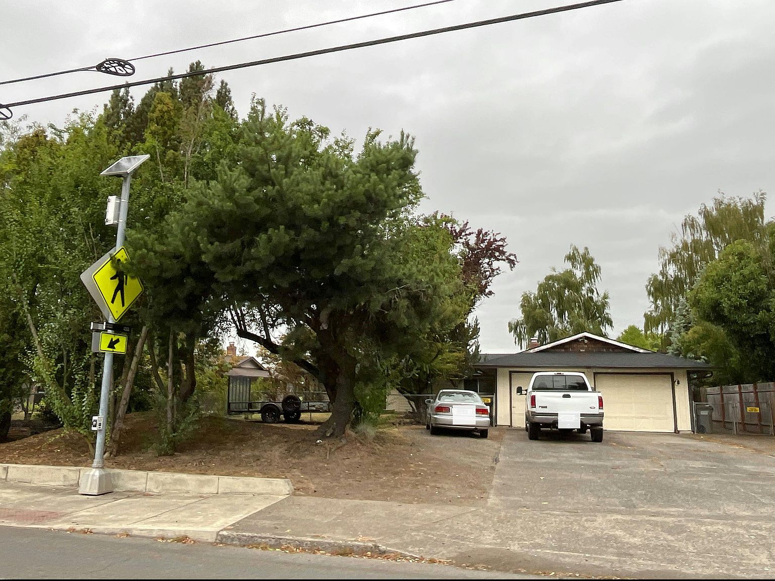 2475 NE Division St #2