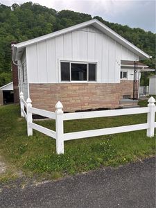 178 1st St, Clarksville, PA, 15322