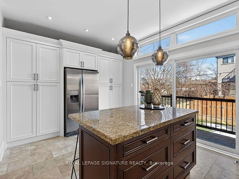 61B Bexhill Ave — Photo 19