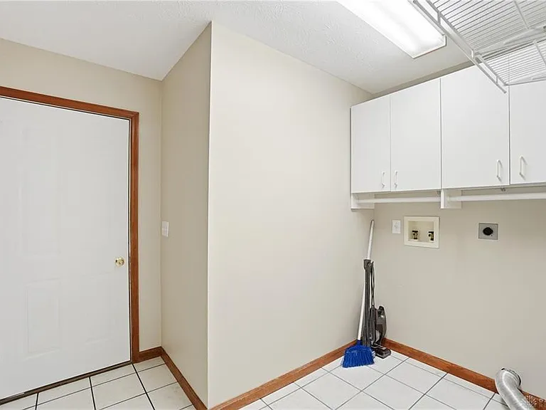 75 Myers Farm Ct — Photo 22