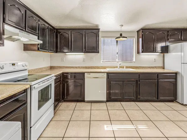 7752 Normal Ave, La Mesa, CA 91941