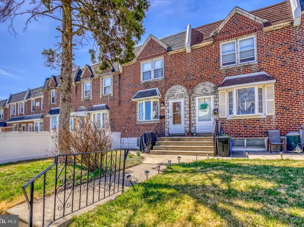 9014 Wesleyan Rd, Philadelphia, PA 19136