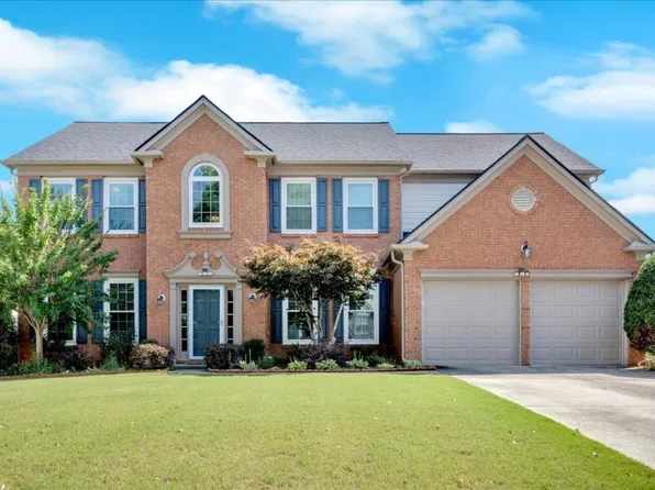 4997 Rustic Canyon Dr, Suwanee, GA 30024
