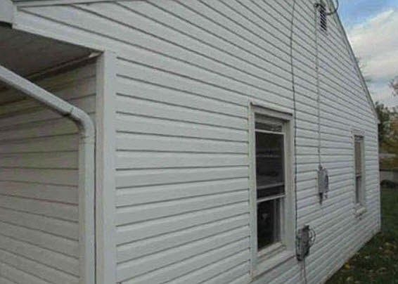 4th image of 642 Olney Ave