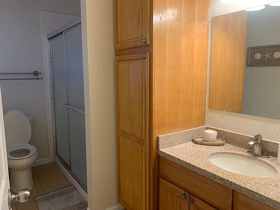 Full bath master bedroom