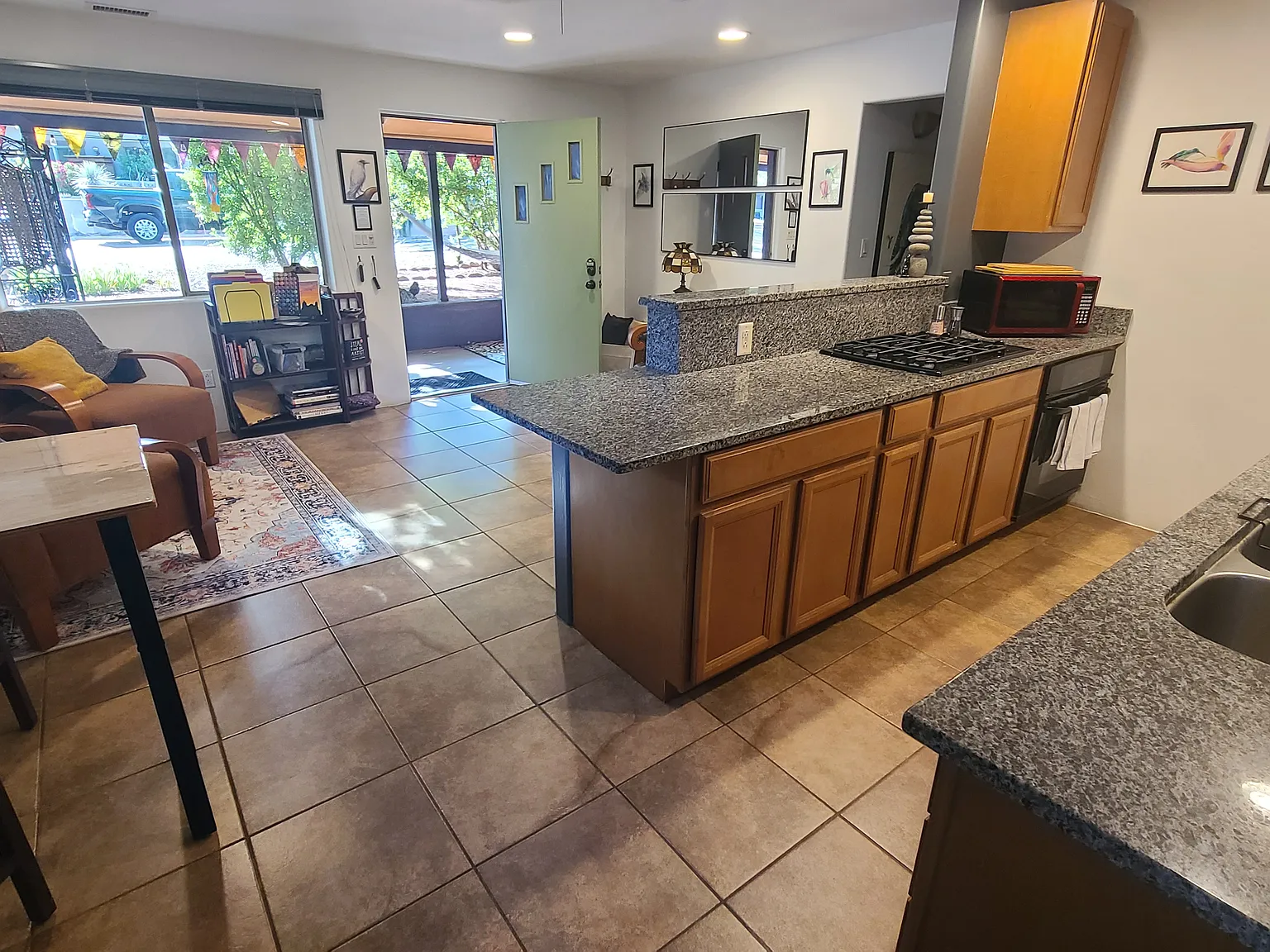 1 bed, 640 sqft, $2,600 — Photo 4