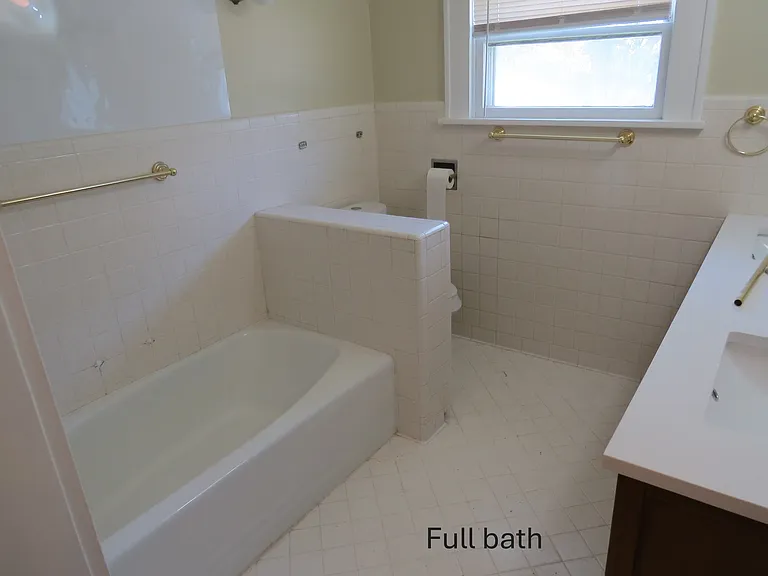 1624 S Norfolk Ave — Photo 13