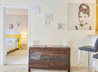6420 Green Valley Cir APT 111, Culver City, CA 90230
