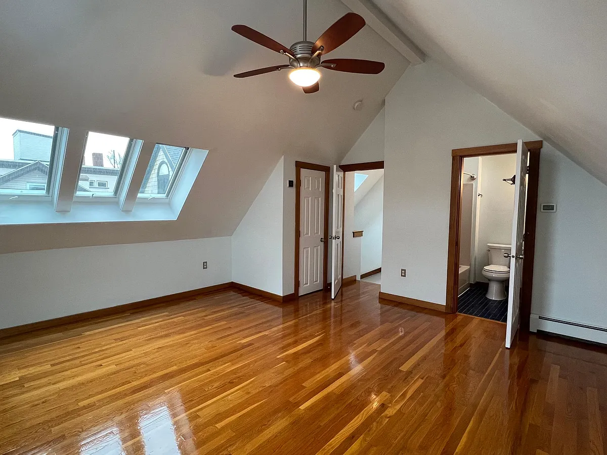Building Photo - 10 Gardner Rd #A