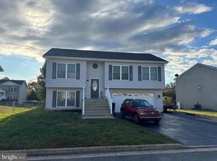 132 Freight Car Cir, Bunker Hill, WV 25413