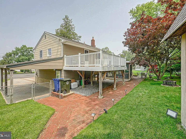 2 Catalina Ct — Photo 16