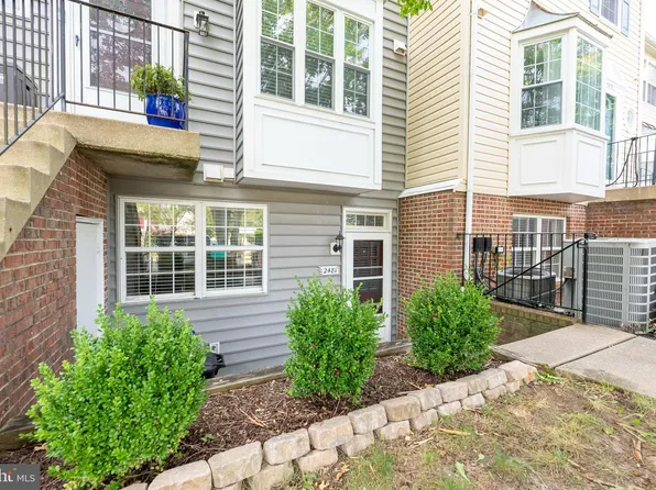 2481 Wentworth Dr, Crofton, MD 21114