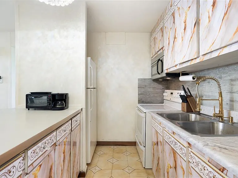 801 Jose M Tartak Ave #A — Photo 8