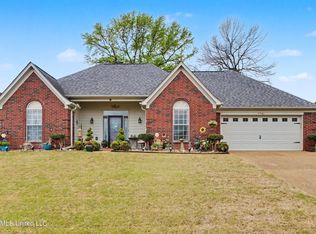 7741 Meadow Ridge Ln, Olive Branch, MS 38654