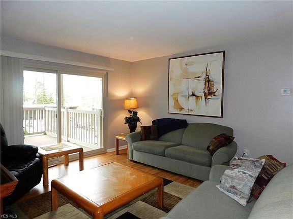 5th image of 6620 Chaffee Ct #1-J