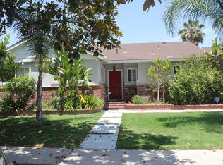 19545 Calvert St, Reseda, CA 91335