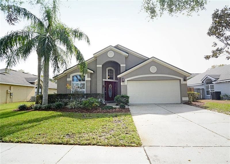 1st image of 940 N Lake Claire Cir