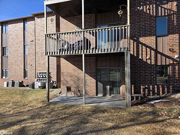 4th image of 630 Briarstone Dr APT 1